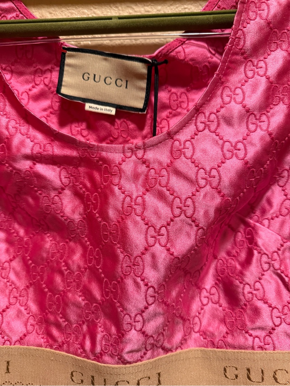 New Gucci GG Logo Pink Silk Cropped Top Bustier Size 40 / US XS - Picture 3 of 10